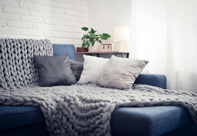 Tips and Tricks For Decorating Your Dorm Room In The Winter