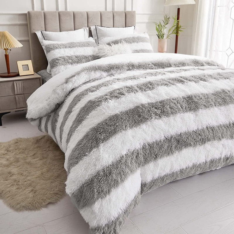 Softy Gray Stripe Bed Set