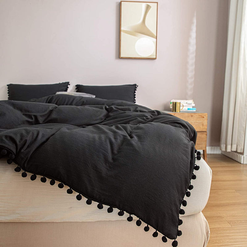 The Softy Pom Pom Black Bed Set