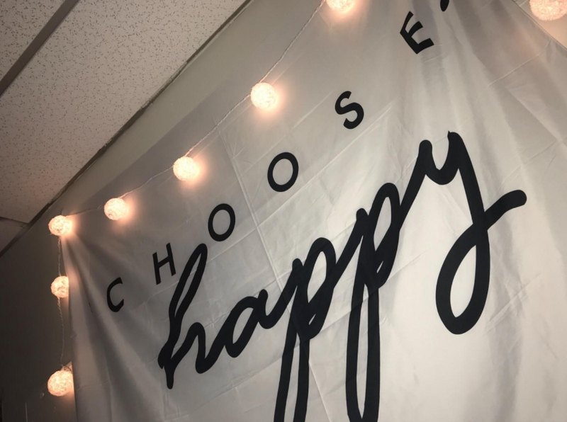 Choose Happy Tapestry - Tapestry Girls