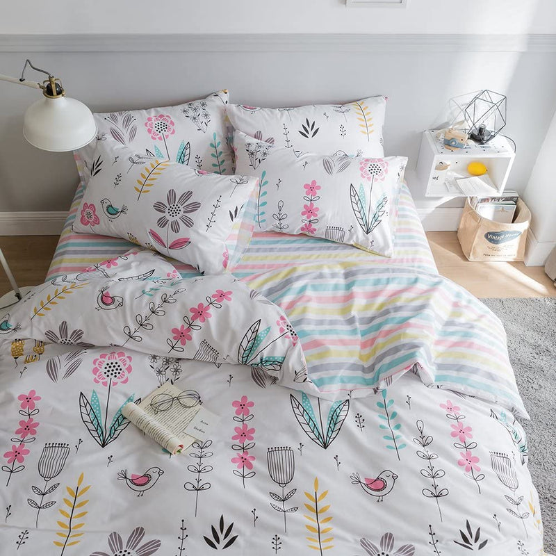 The Floral Meadow Bed Set - Tapestry Girls