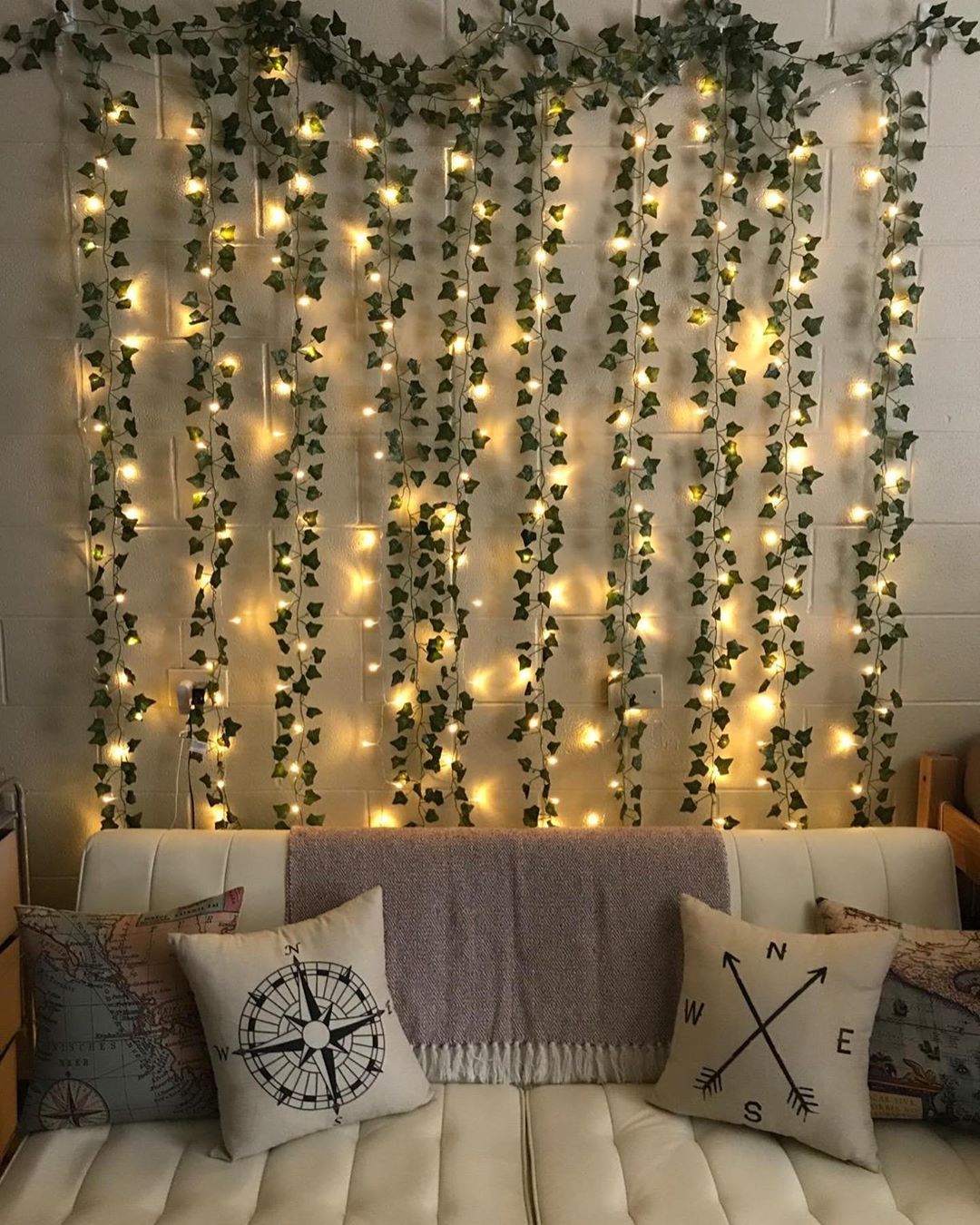 Taknemmelig omgive jul Wall Vine LED Lights - Lighting Decor | Tapestry Girls