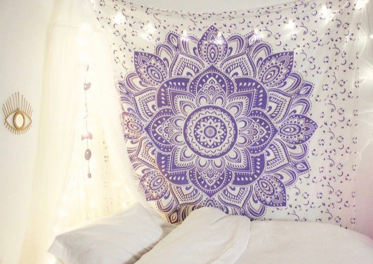 UNZYE Tapestries Huge Tapestry Hangers for Walls Large Abstract Pattern  Tapestry Room Tapestry for Bedroom Teen Girl Small Purple White Blanket  Fabric