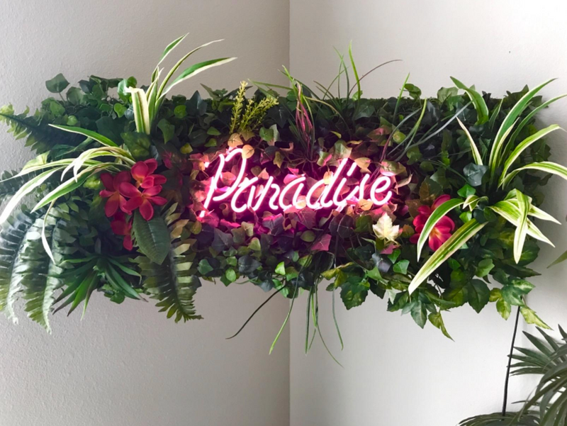 Paradise Neon Sign - Tapestry Girls