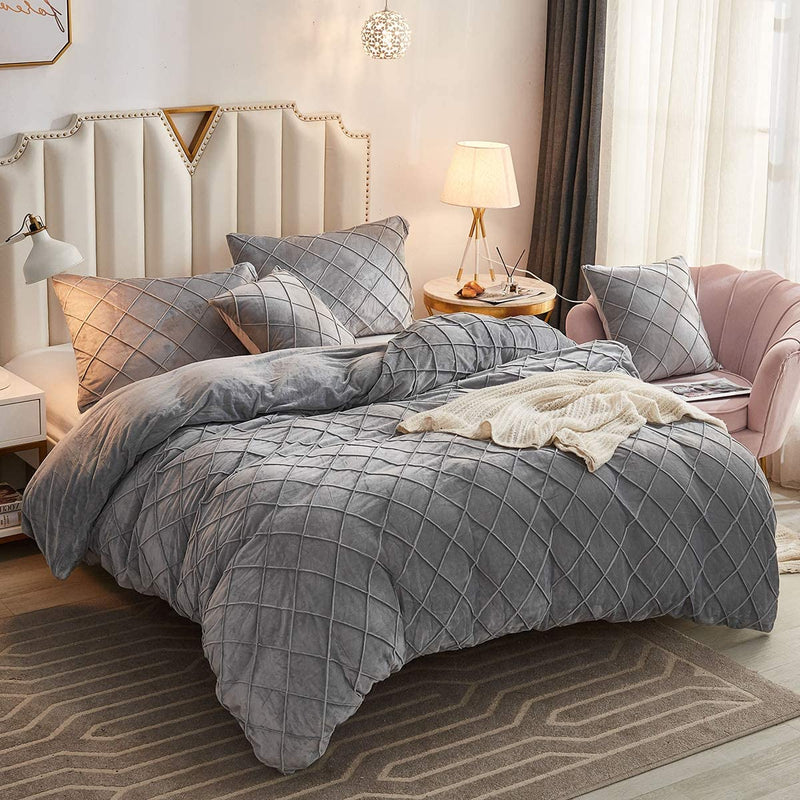 Softy Gray Diamond Bed Set