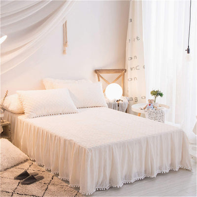 Softy White Bed Skirt - Tapestry Girls