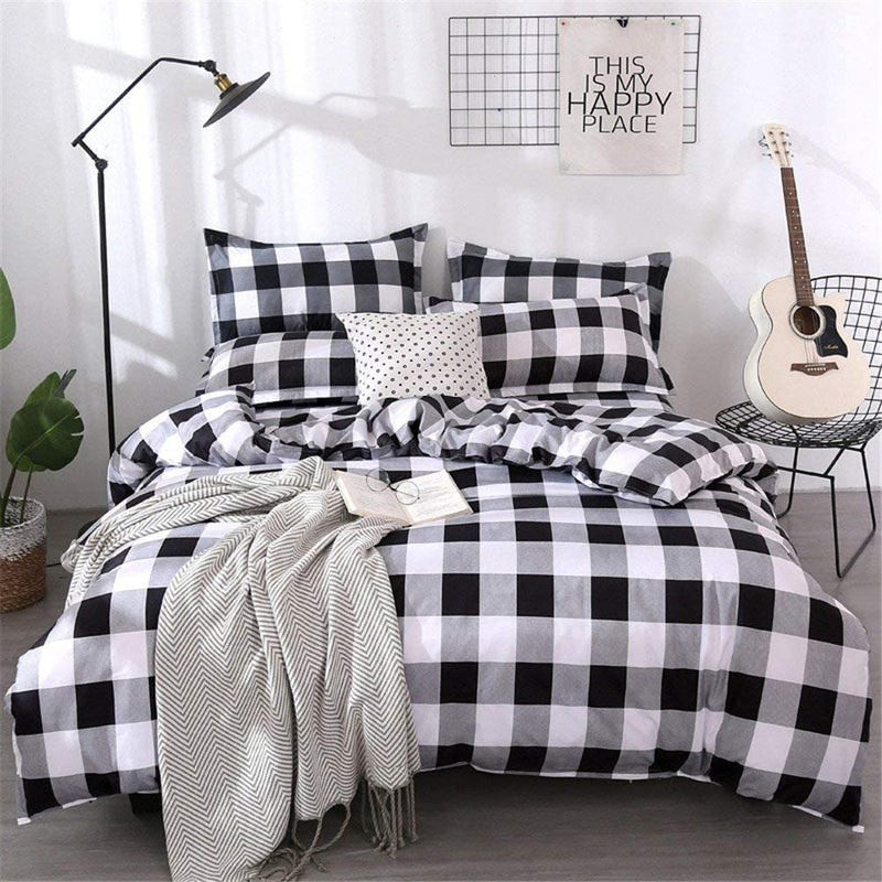 White Buffalo Checkered Bed Set