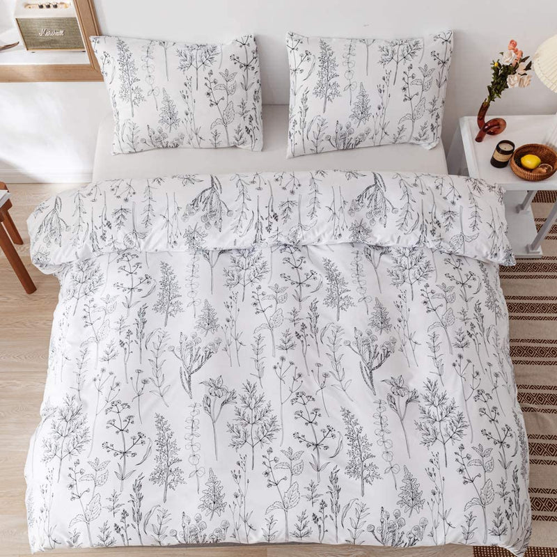 Wildflower White Bed Set