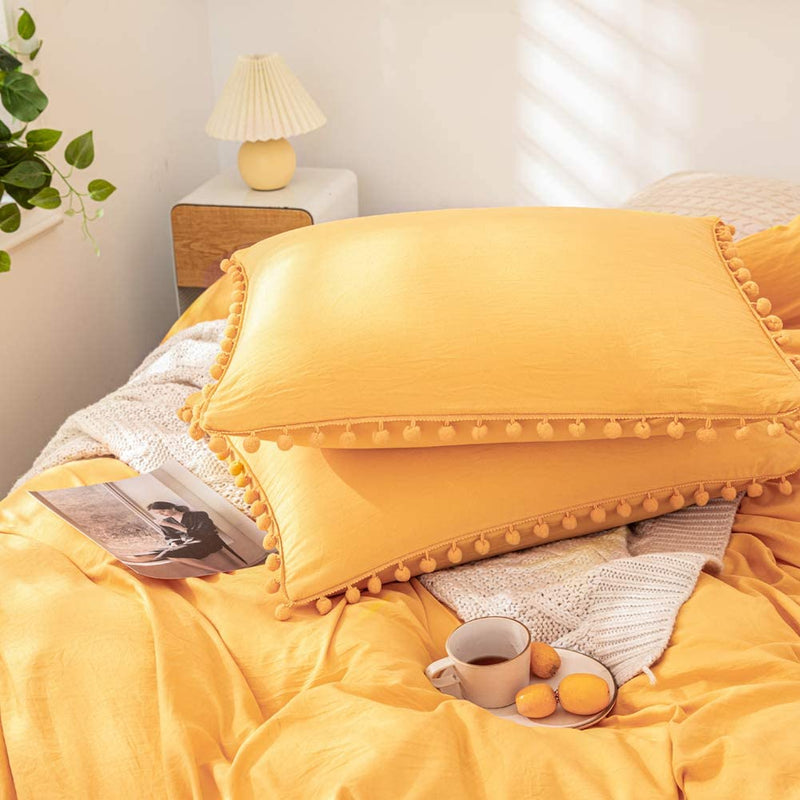 The Softy Pom Pom Yellow Bed Set